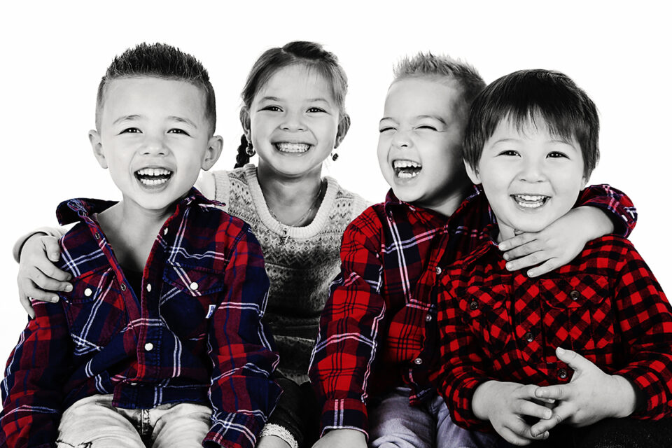 Familie reportage - Shoot - Suus FotoSjop - Buiten - Binnen - Gezin - Oldenzaal - Hengelo - Enschede - Haaksbergen - Borne - Denekamp - de Lutte