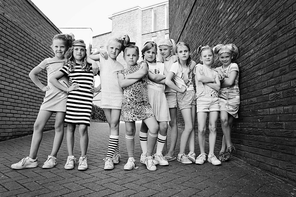 fotografie - Suus' FotoSjop - Oldenzaal - Enschede Hengelo - Twente - De Lutte - Denekamp - Borne - Losser - Almelo - Studio - Locatie - Portret - Spontaan - Kinderfeest - Dames - Jongens - Fotos - Lijst - Shakes Cakes