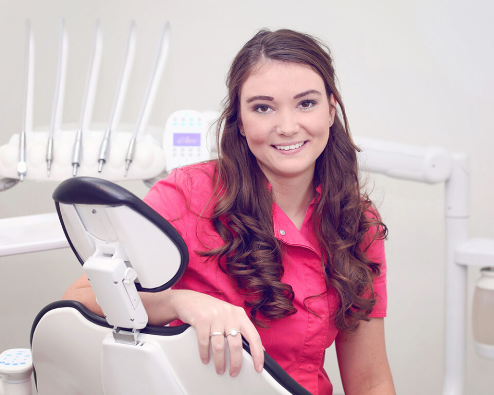 Suus FotoSjop - Oldenzaal - Hengelo - Enschede - Foto - Portret - Zakelijk - Business - Bedrijf - Buiten - Binnen - Tandarts van den Top