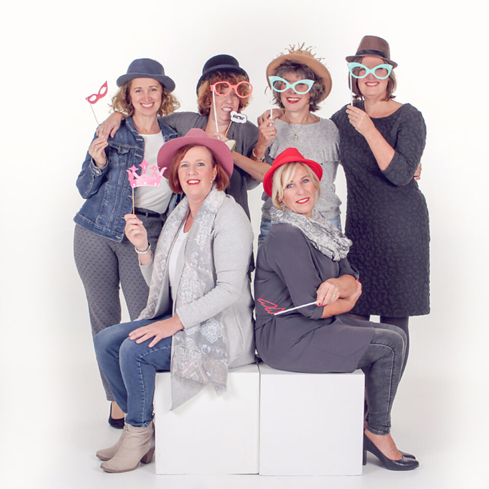 Vriendinnen - Fotografie - Shoot - Suus FotoSjop - Oldenzaal - Hengelo - Denekamp - De Lutte - losser - Enschede - Haaksbergen - Vrijgezellenfeest - Dames - Foto - Dagje Uit