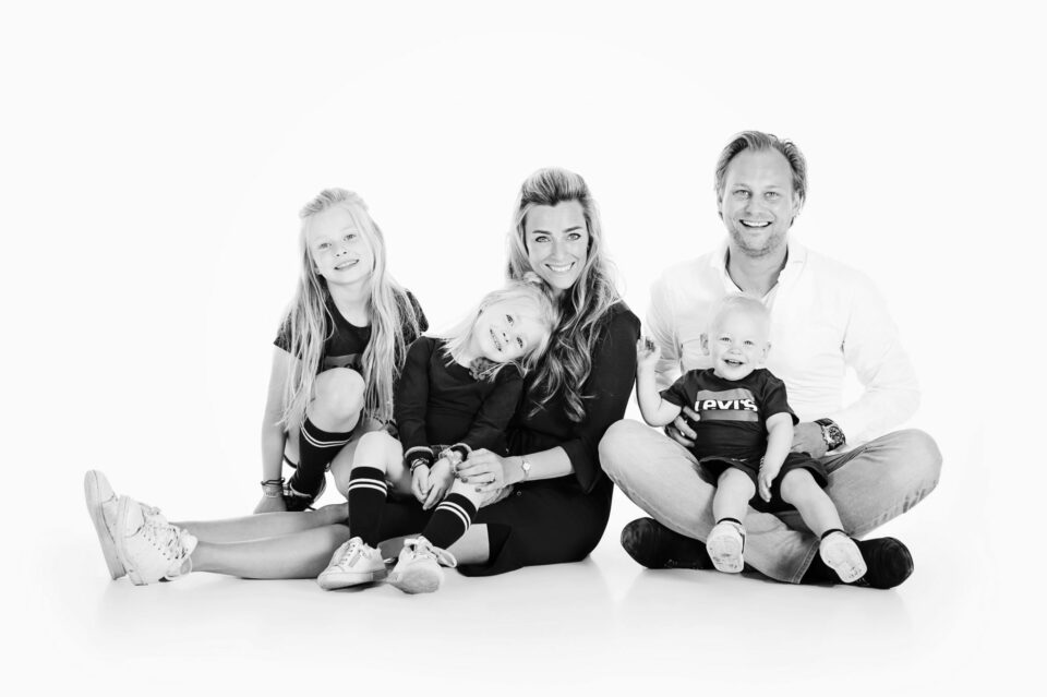 Suus' FotoSjop - Oldenzaal - familie - foto - kinderen - kids - goedkoop - kwaliteit - lachen - spontaan - Enschede - Hengelo - Denekamp - De Lutte - Overdinkel - Almelo - Overijssel - Twente