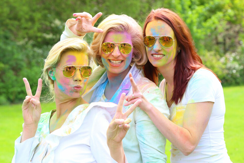 Vriendinnenfotografie -Suus' FotoSjop -Vriendinnen - Fotografie - Shoot - Suus FotoSjop - Oldenzaal - Hengelo - Denekamp - De Lutte - losser - Enschede - Haaksbergen - Vrijgezellenfeest - Dames - Foto - Dagje Uit - Oldenzaal - Hengelo - Enschede - Arrangement