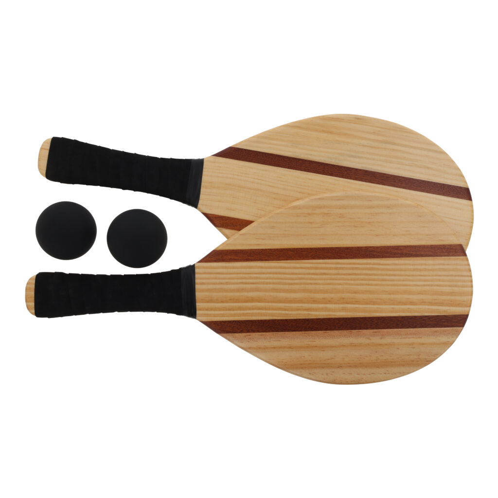 Houten beachballsets met twee balletjes, packshot